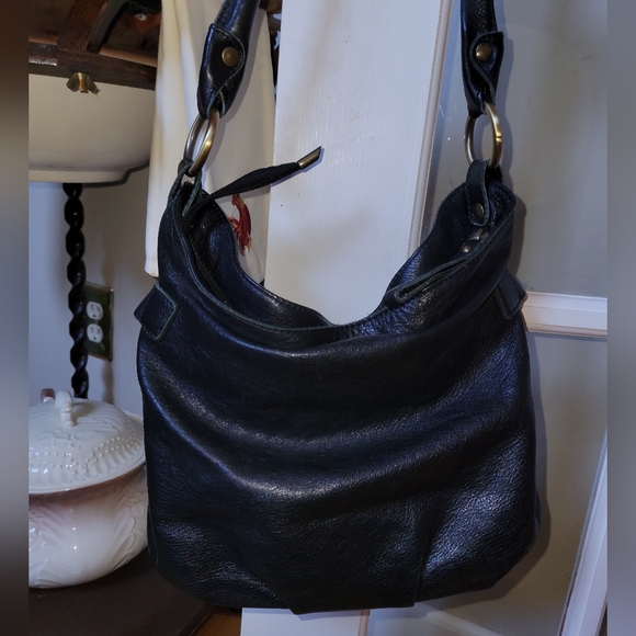 INNUE BLACK ITALIAN LEATHER/ZEBRA PRINT SHOULDER TOTE BAG WITH TASSEL - Picture 3 of 8